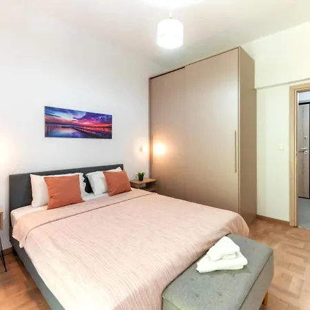 Apartment Modern & Comfort In Metaksourgeio 1 Athens
